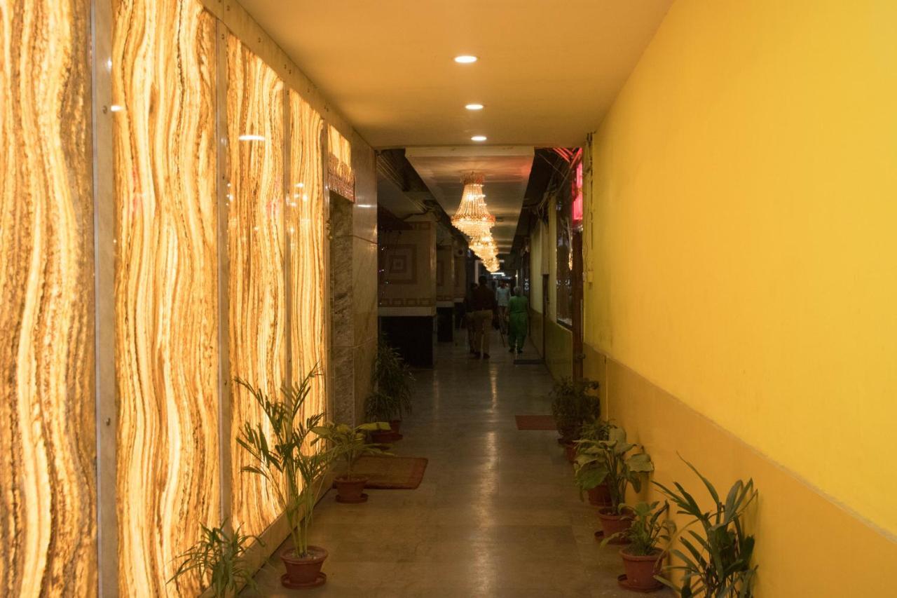 Rmd Hotels & Resorts Calcutta  Esterno foto