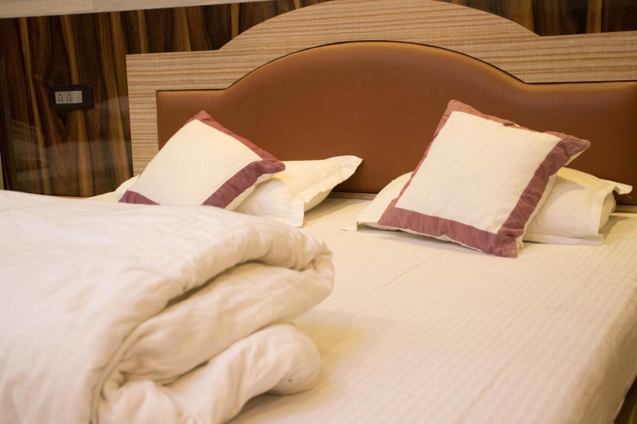 Rmd Hotels & Resorts Calcutta  Esterno foto